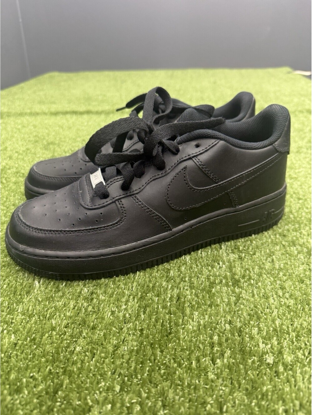 Nike Air Force 1 07 Triple Black DH2920-001 Mens Size 7 Sneakers Low Leather